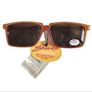 Vintage Sassies By Foster Grant Deadstock Sunglasses NWT